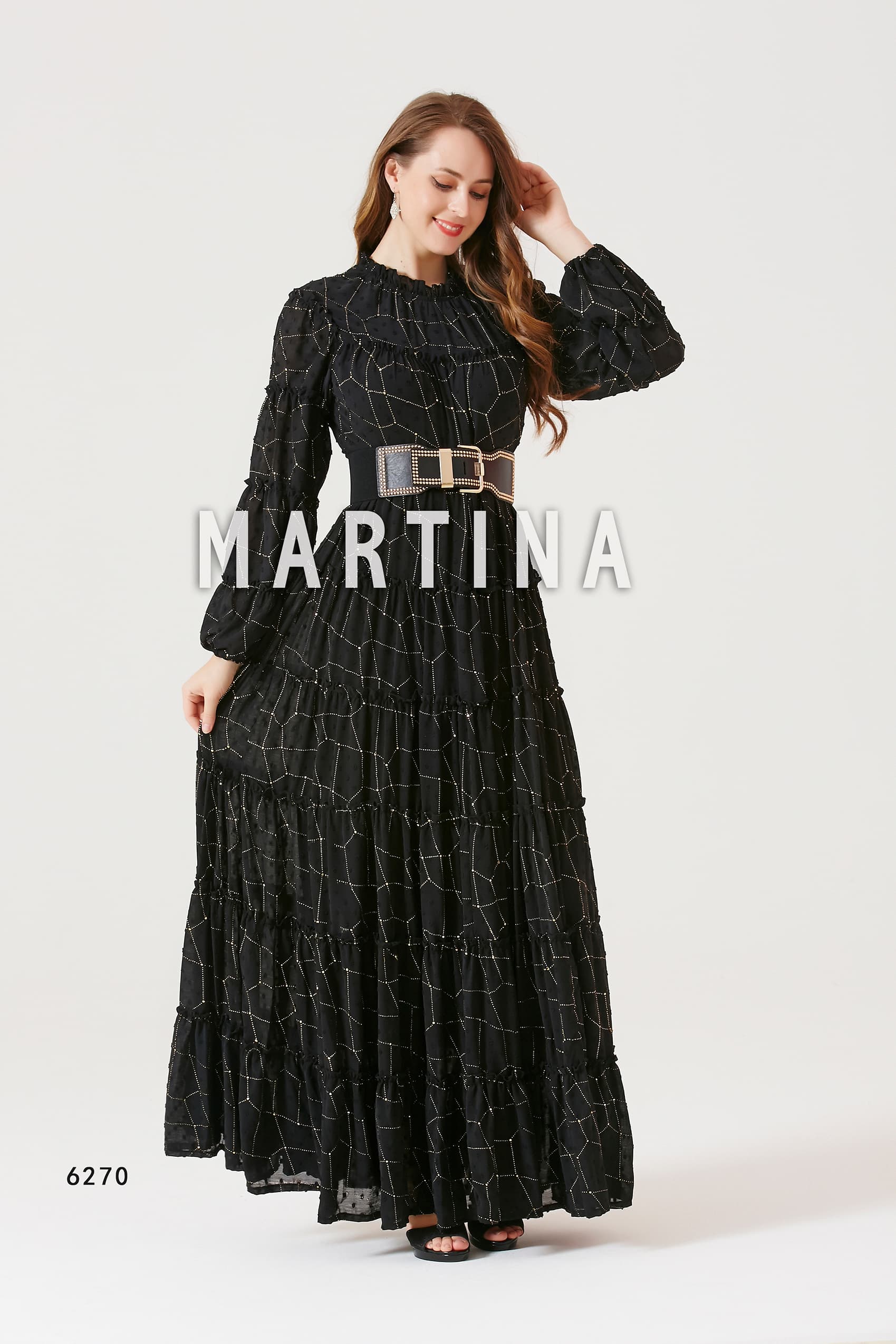 فستان طويل ناعم من خامة الشيفون