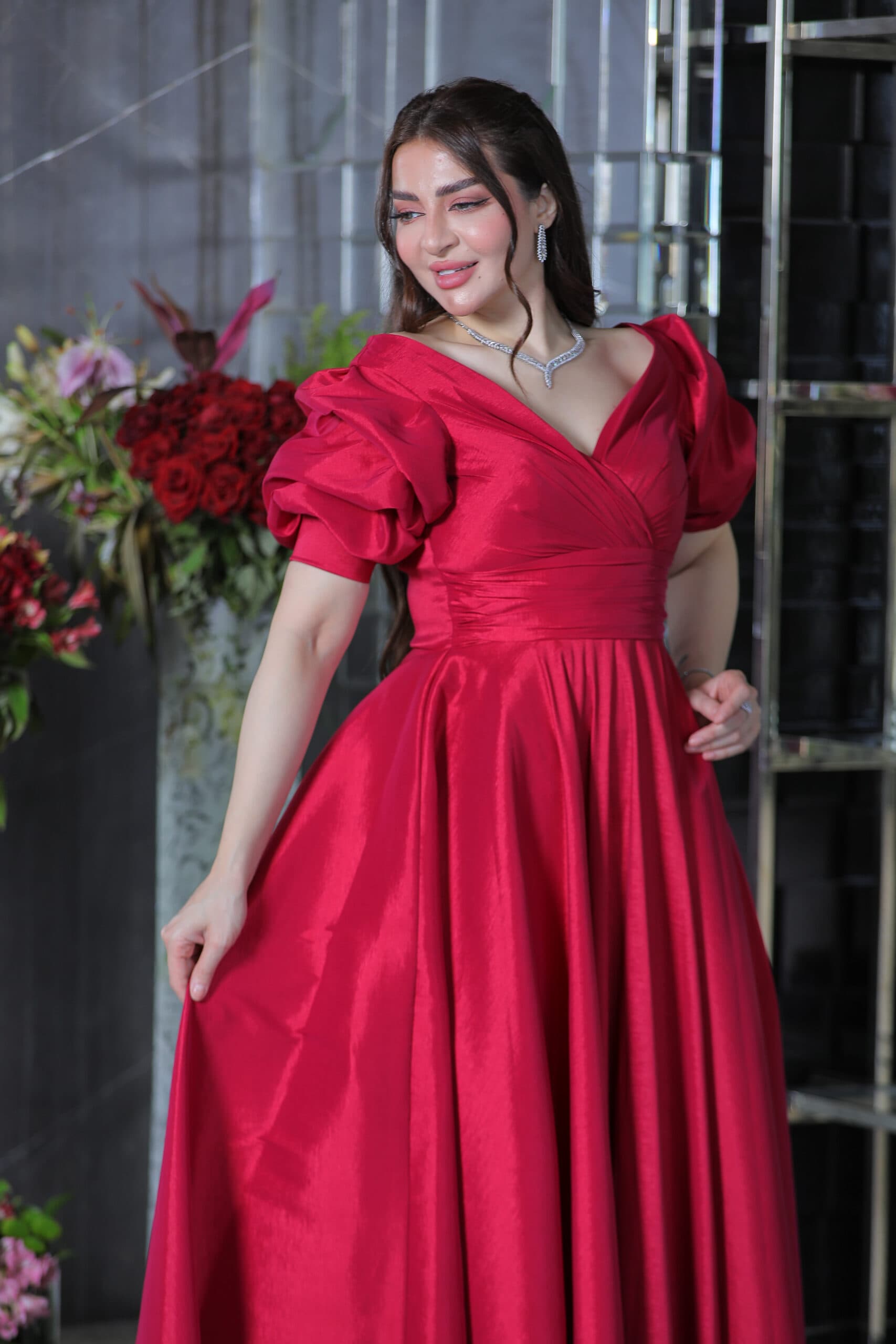 فستان سهره طويل باكمام بف