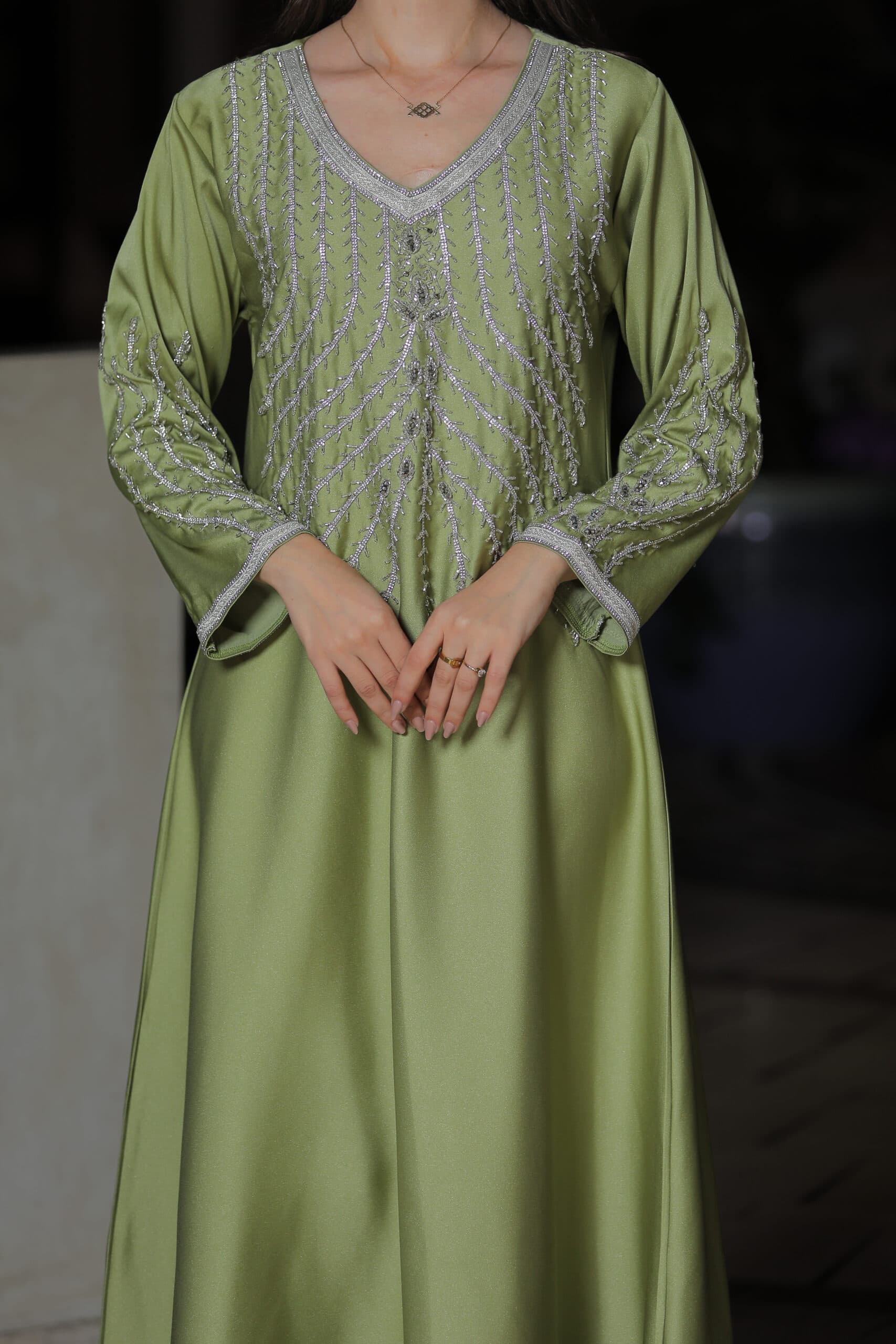 جلابية ناعمة مشجرة فضي